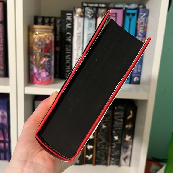 Waterstones Sword Catcher by Cassandra Clare - Picture 5 of 6